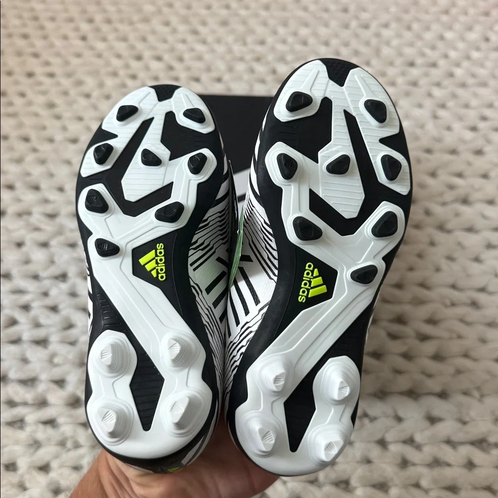 Adidas Nemeziz 17.4 FxG J Soccer Cleats Youth 11K NWT